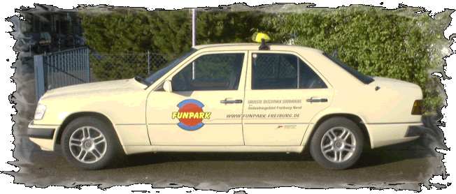 Fahrzeugbeschriftungen ohne Hintergrunddekor.